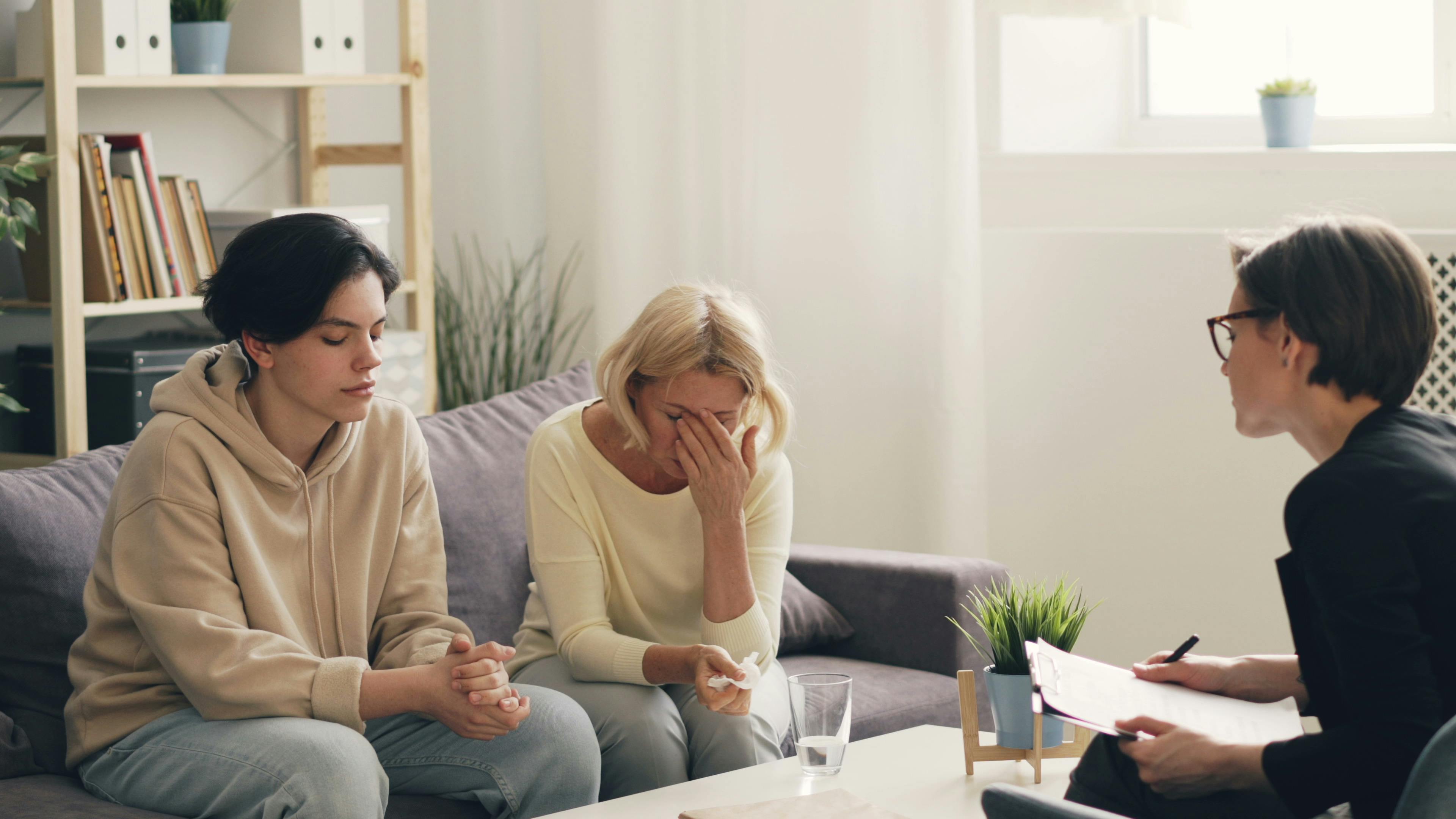 How Parents Can Support Teens Through Counseling in Katy